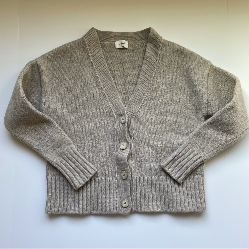 Wilfred Merino Wool Beige Buttoned Sweater Size Small